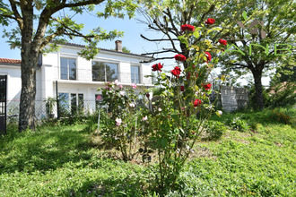  maison genouille 86250