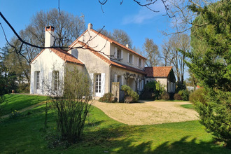  maison getigne 44190