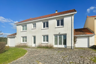  maison getigne 44190