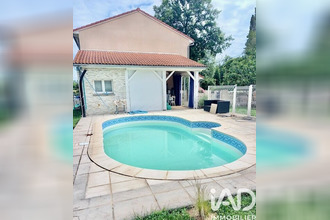  maison gimeaux 63200