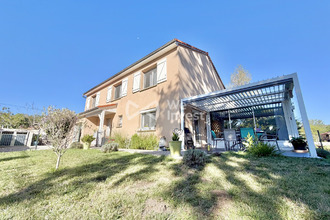  maison gimeaux 63200