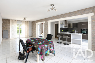  maison givet 08600