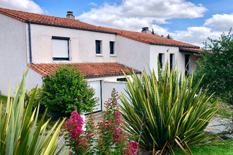  maison gorges 44190