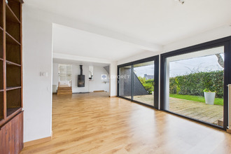  maison gourlizon 29710