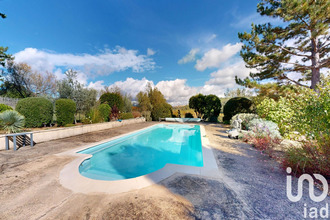  maison grambois 84240