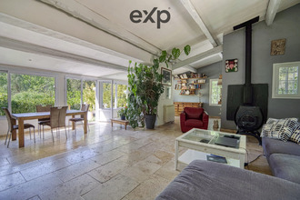  maison grambois 84240