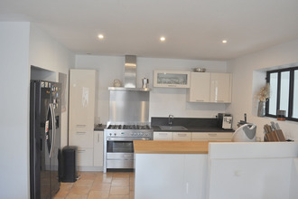  maison grans 13450