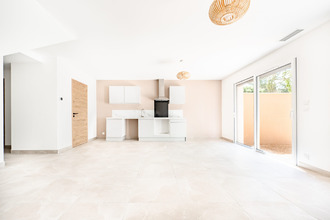  maison greoux-les-bains 04800