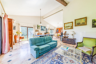  maison greoux-les-bains 04800