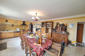  maison grillon 84600