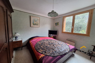  maison grillon 84600