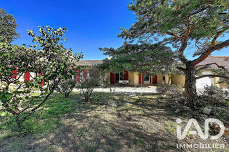  maison grillon 84600