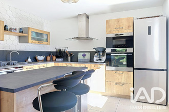  maison grillon 84600
