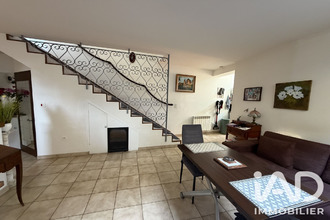  maison grillon 84600