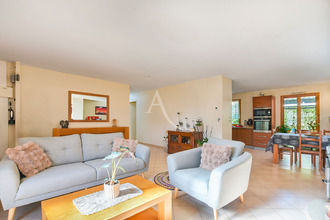  maison guignes 77390