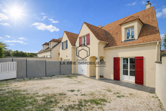  maison guignes 77390