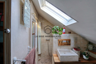  maison guignes 77390