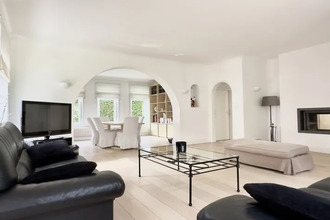  maison halluin 59250