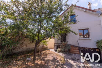  maison houilles 78800
