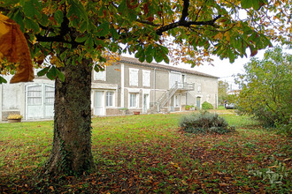  maison houlette 16200