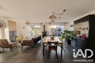 maison indre 44610