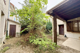  maison issou 78440