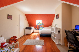 maison issou 78440