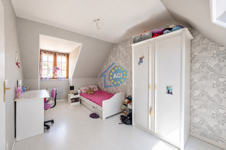  maison issou 78440