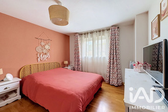  maison issou 78440