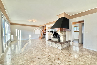  maison ivry-la-bataille 27540