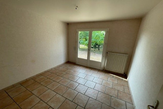  maison jardres 86800