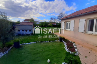  maison jardres 86800