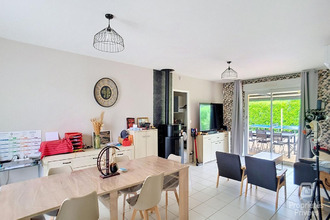  maison jardres 86800