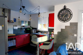  maison jardres 86800