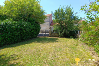  maison jazennes 17260