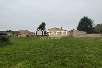  maison jazennes 17260