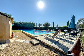  maison joucas 84220