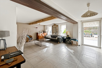  maison l-isle-jourdain 32600