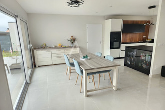  maison l-isle-jourdain 32600