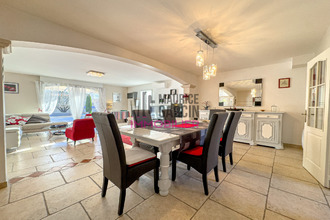  maison l-isle-sur-la-sorgue 84800