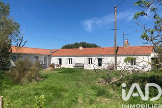  maison la-barre-de-mts 85550