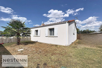  maison la-barre-de-mts 85550