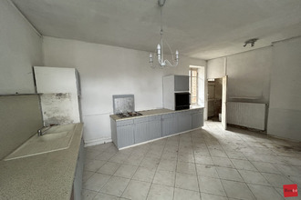  maison la-bazouge-des-alleux 53470