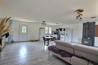  maison la-breille-les-pins 49390
