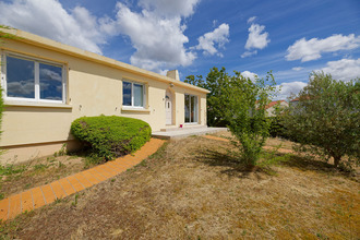  maison la-bruffiere 85530