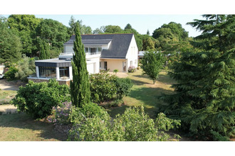 maison la-chapelle-st-laud 49140