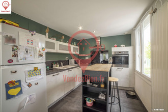  maison la-chapelle-st-ursin 18570