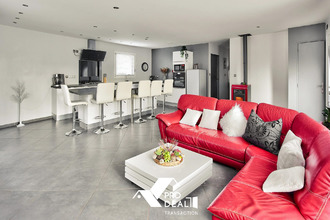  maison la-chapelle-villars 42410