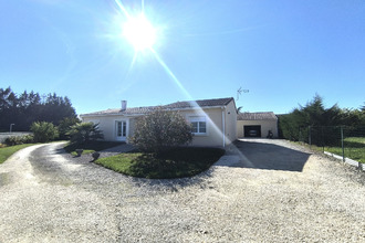  maison la-couronne 16400