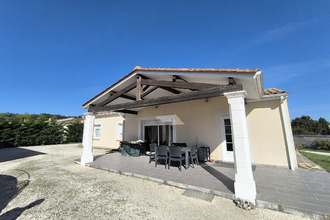  maison la-couronne 16400